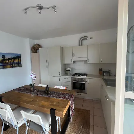 Apartment Casa Collier *